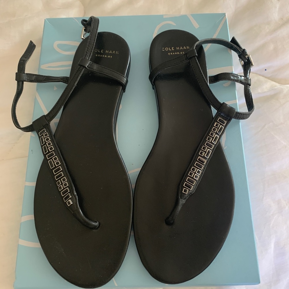 Cole Haan Black Silver Genuine Leather Flat Sandals Shoes Size 9